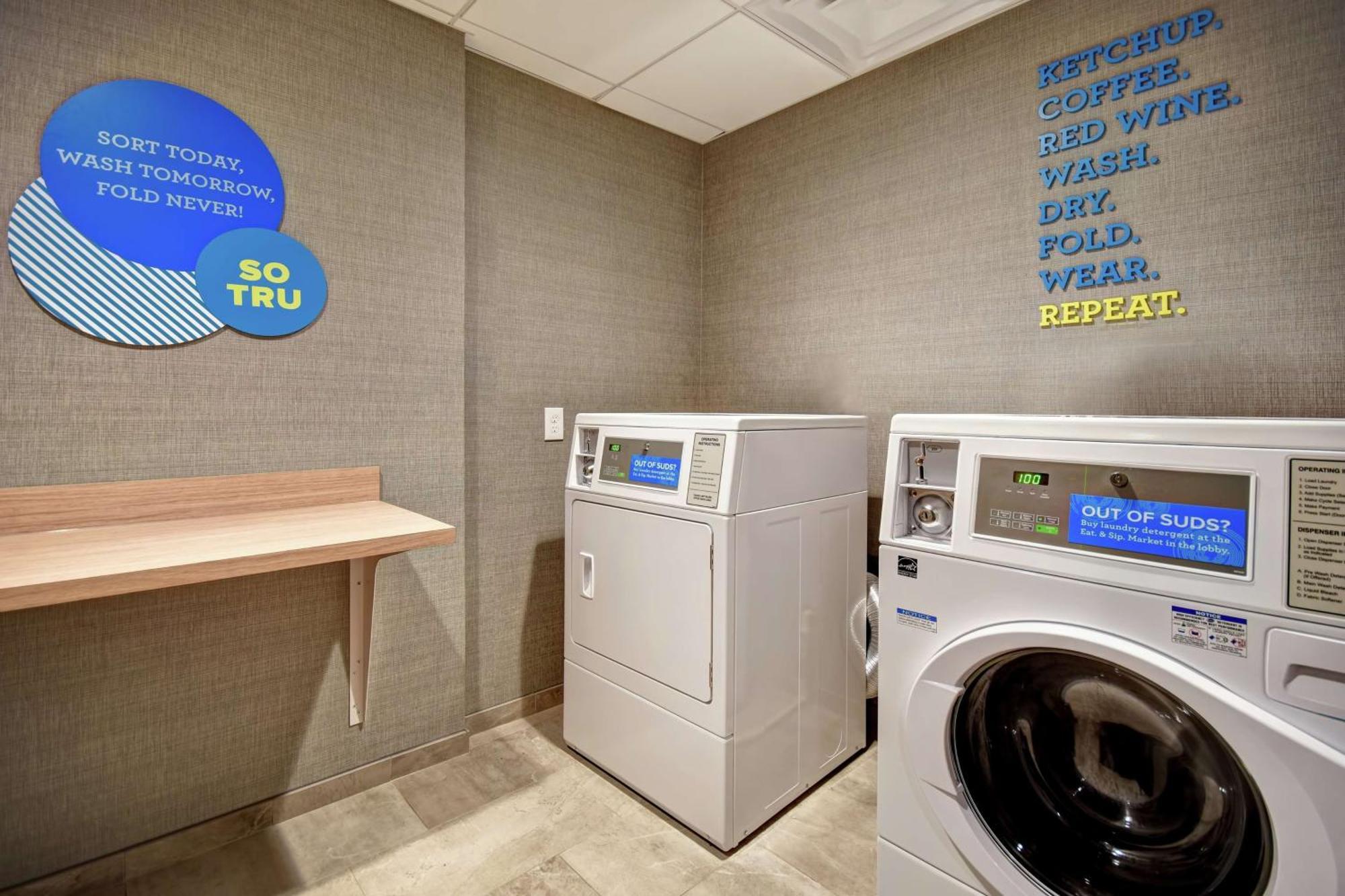 Tru By Hilton Cincinnati Airport South Florence Eksteriør billede